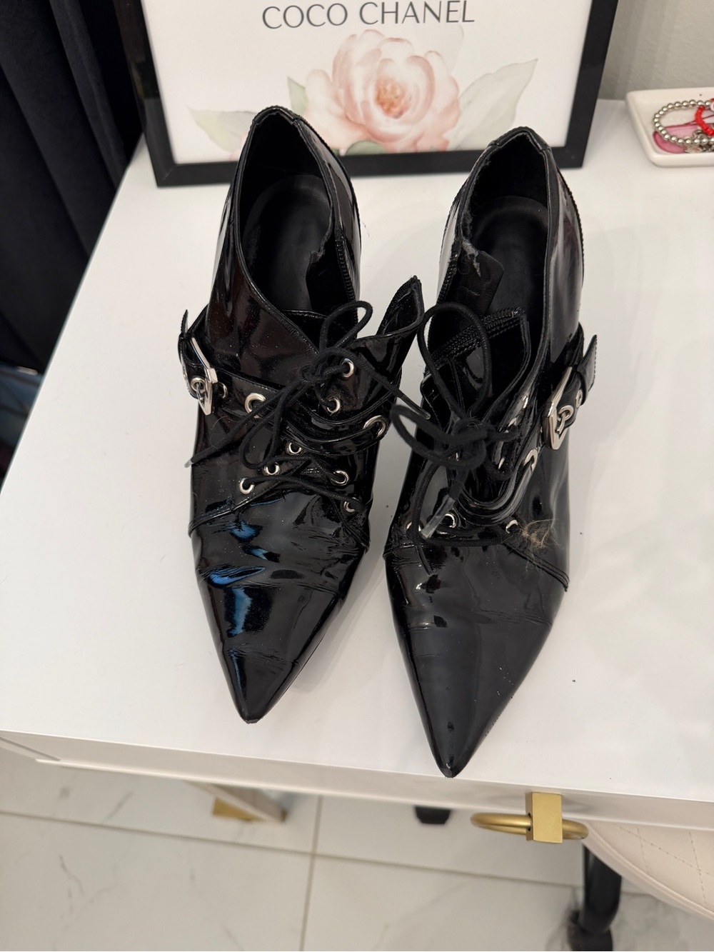 Guess Black Patent Pointed-Toe Lace-Up Women's Boots